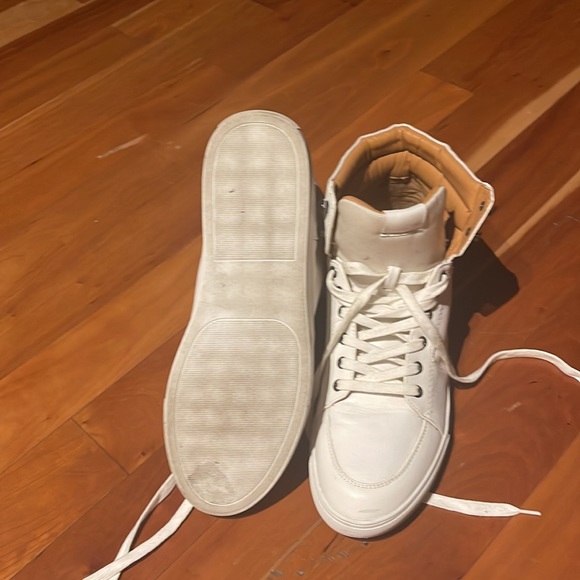 ALL WHITE EXPRESS ATHLETIC SHOES - Picture 5 of 5